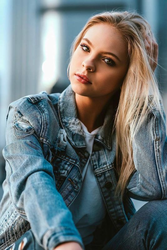 JORDYN JONES by Mark Singerman, October 2017