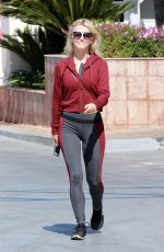 JULIANNE HOUGH Out for Lunch at Tender Greens in Burbank 10/11/2017