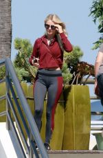 JULIANNE HOUGH Out for Lunch at Tender Greens in Burbank 10/11/2017