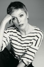 JULIANNE MOORE in Instyle Magazine, October 2017