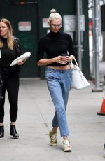 KARLIE KLOSS Leaves Her Apartment in New York 10/26/2017