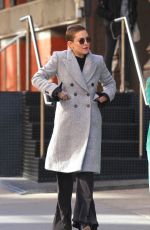 KATE HUDSON Out and About in New York 10/17/2017