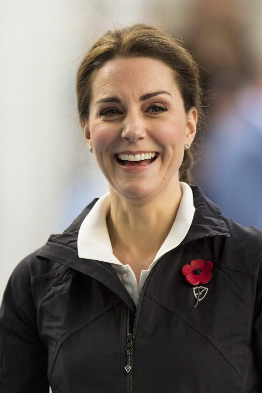 KATE MIDDLETON at Lawn Tennis Association in London 10/31/2017