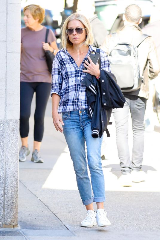 KELLY RIPA in Jeans Out in New York 10/20/2017