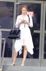 KENNEDY SUMMERS Leaves Court in Los Angeles 10/13/2017