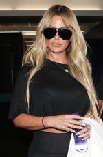 KIM ZOLCIAK at Los Angeles International Airport 10/12/2017