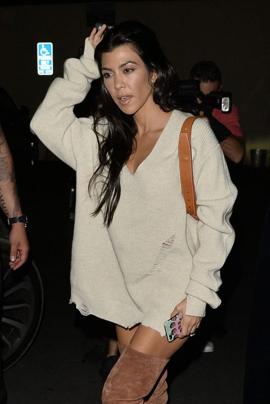 KOURTNEY KARDASHIAN Arrives at Kim Kardashians 37th Birthday Dinner in Los Feliz 10/26/2017