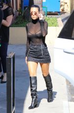 KOURTNEY KARDASHIAN Shopping at Aldik Home Store in Van Nuys 10/18/2017