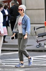 KRISTEN WIIG Heading to a Gym in New York 10/02/2017