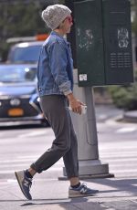 KRISTEN WIIG Heading to a Gym in New York 10/02/2017