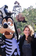 LAETITIA CASTA Poses with Goofy at Disneyland Paris in Marne La Vallee 09/28/2017