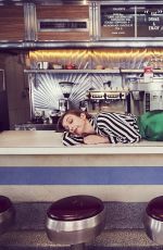 LAUREN LAPKUS by Cate Hellman, 2017