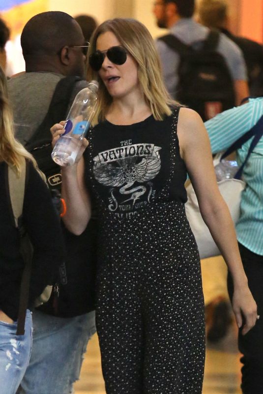 LEANN RIMES at Los Angeles International Airport 10/08/2017