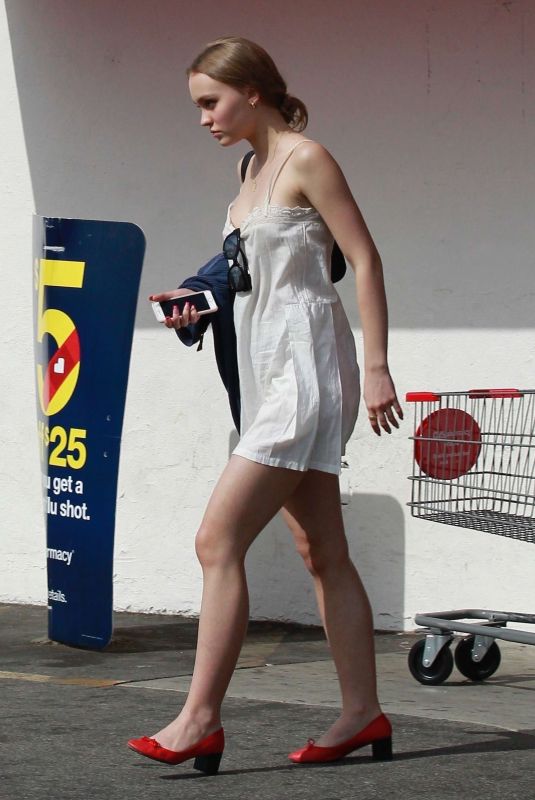 LILY ROSE-DEPP Out in Studio City 10/29/2017