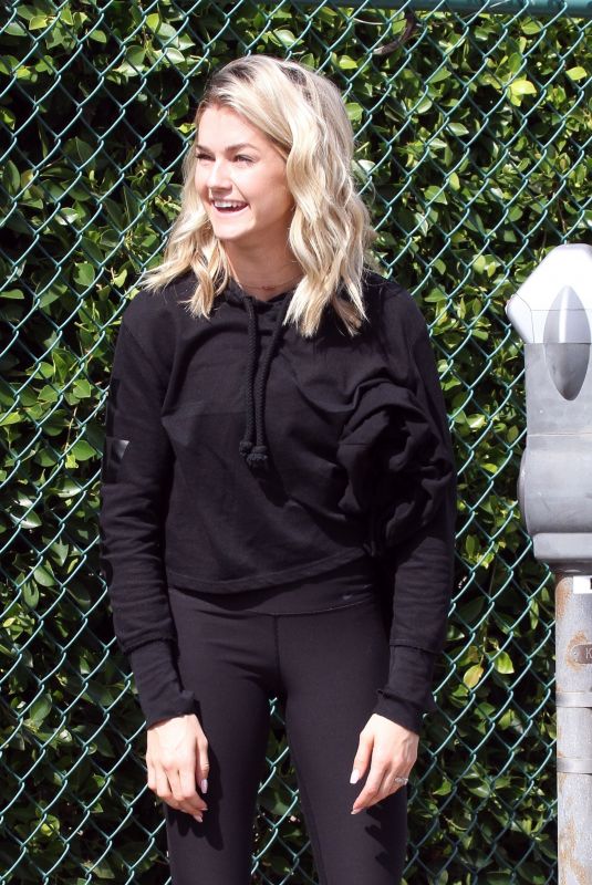 LINDSAY ARNOLD Out and About in Los Angeles 10/03/2017