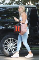 LINDSEY VONN Arrives to Her Home in Studio City 10/18/2017