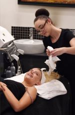 LUCY FALLON at Crystal Clear Skincare in Liverpool 10/14/2017