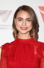 LUCY FRY at 6th Annual Australians in Film Award and Benefit Dinner in Los Angeles 10/18/2017