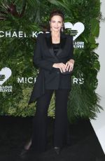 LYNDA CARTER at God’s Love We Deliver, Golden Heart Awards in New York 10/16/2017