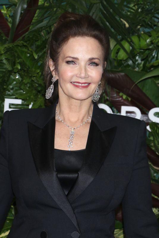 LYNDA CARTER at God’s Love We Deliver, Golden Heart Awards in New York 10/16/2017