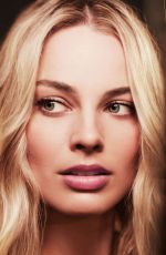 MARGOT ROBBIE in Cleo Magazine, Singapore November 2017