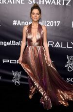 MARIA MENOUNOS at Gabrielle