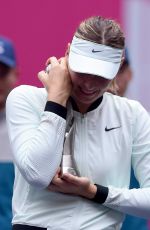 MARIA SHARAPOVA Wins WTA Tianjin Open 10/15/2017