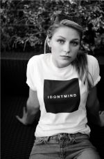 MELISSA BENOIST for idontmind.com, September 2017