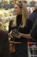 MICHELLE HUNZIKER Shopping at Supermarket in Milan 10/24/2017