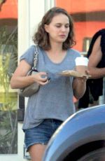NATALIE PORTMAN Out and About in Los Angeles 10/26/2017