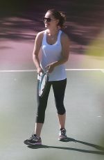 NATALIE PORTMAN Playing Tennis with Friends in Los Angeles 10/18/2017