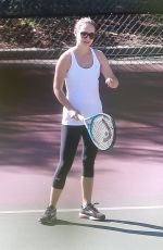 NATALIE PORTMAN Playing Tennis with Friends in Los Angeles 10/18/2017