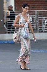 NICOLE MURPHY Leaves Rite Aid Pharmacy in Los Angeles 10/23/2017