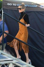 NICOLE RICHIE Out and About in Los Angeles 10/05/2017