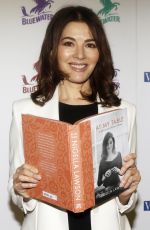 NIGELLA LAWSON Signing Her New Book At My Table: A Celebration of Home Cooking in Bluewater Shopping Centre 10/25/2017