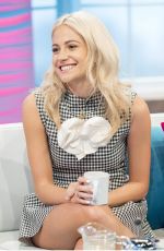 PIXIE LOTT at Lorraine Show in London 10/23/2017