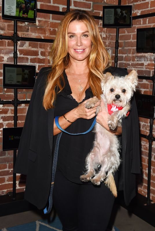 POPPY MONTGOMERY at Much Love Animal Rescue Spoken Woof in Los Angeles 10/07/2017