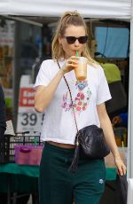 Pregnant BEHATI PRINSLOO Shopping at Farmers Market in Beverly Hills 10/01/2017