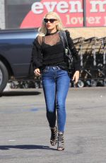 Pregnant GWEN STEFANI Out in Los Angeles 10/22/2017