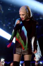 Pregnant GWEN STEFANI Performs at One Coice: Somos Live! a Concert for Disaster Relief in Los Angeles 10/14/2017
