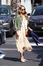 Pregnant JESSICA ALBA Celebrates Her Mother