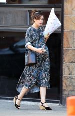 Pregnant ROSE BYRNE Out in New York 10/22/207