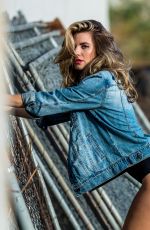 RACHEL MCCORD on the Set of a Photoshoot in Los Angeles 10/14/2017