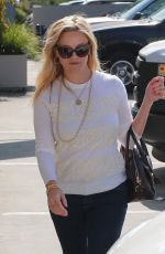 REESE WITHERSPOO Out Shopping in Santa Monica 10/12/2017