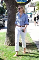 REESE WITHERSPOON Leaves a Business Meeting in Brentwood 10/24/2017