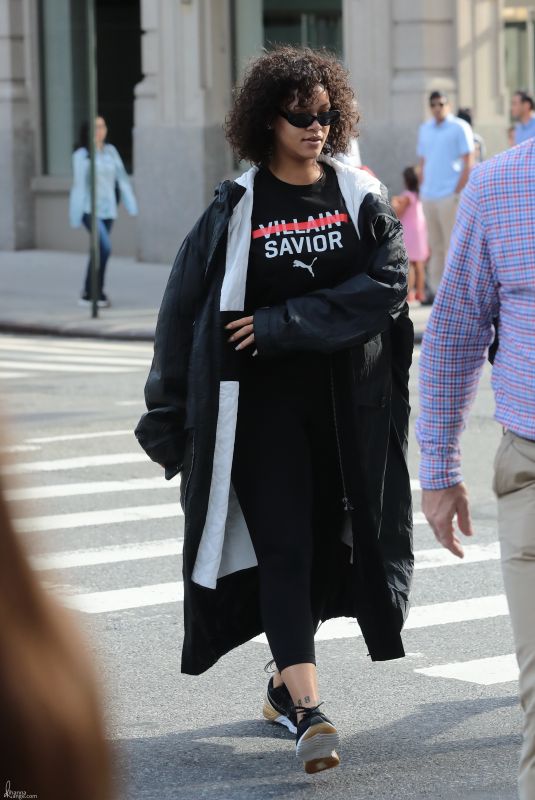 RIHANNA Heading to a Gym in New York 10/21/2017