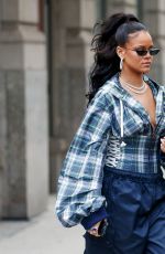 RIHANNA Leaves Her Apartment in New York 10/13/2017