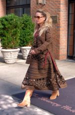 RITA ORA Leaves Her New York