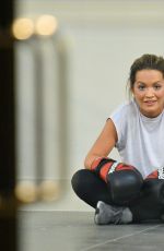 RITA ORA Working Out at Gotham Gym in New York 10/08/2017 | phun.org forum