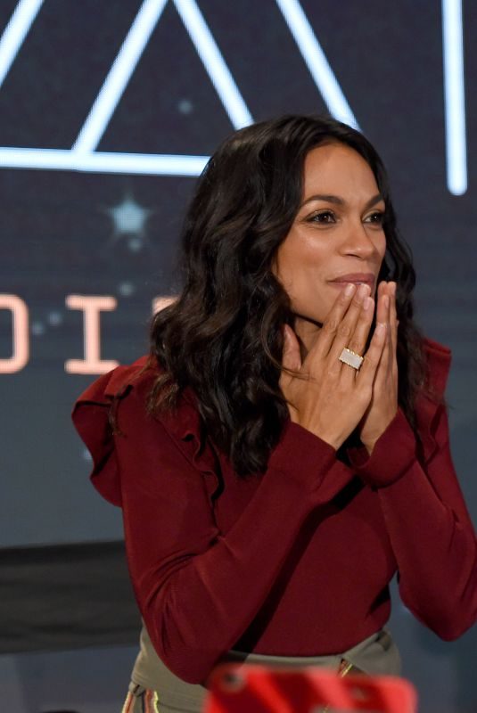 ROSARIO DAWSON at Artemis Panel at 2017 New York Comic-con 10/05/2017